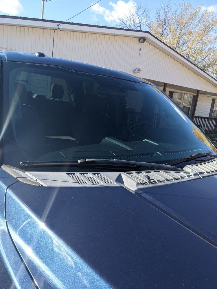 Mobile Auto Glass Replacement Kansas City, MO