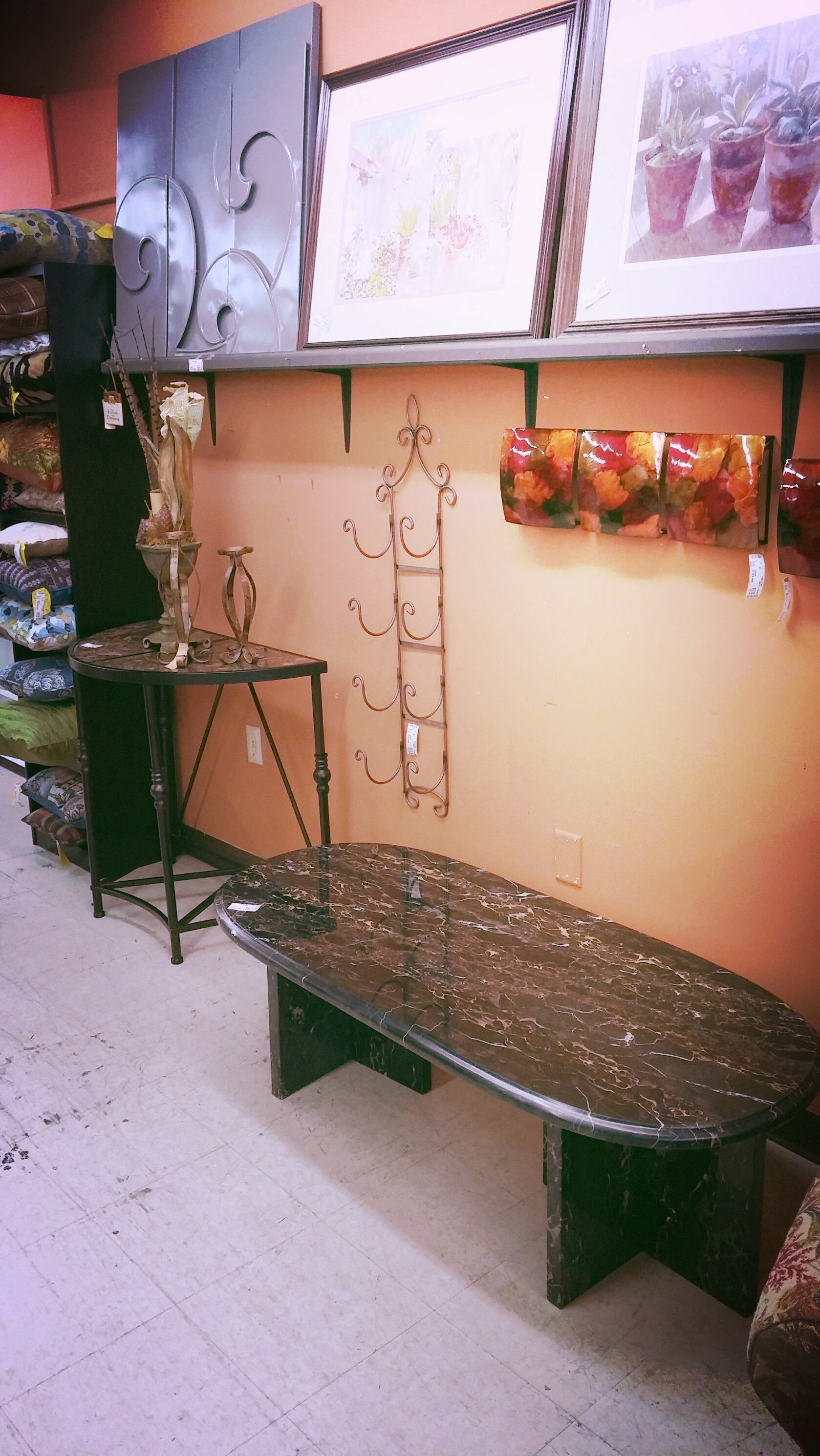PassItOn Consignment of Home Décor Photo Gallery Camp Hill