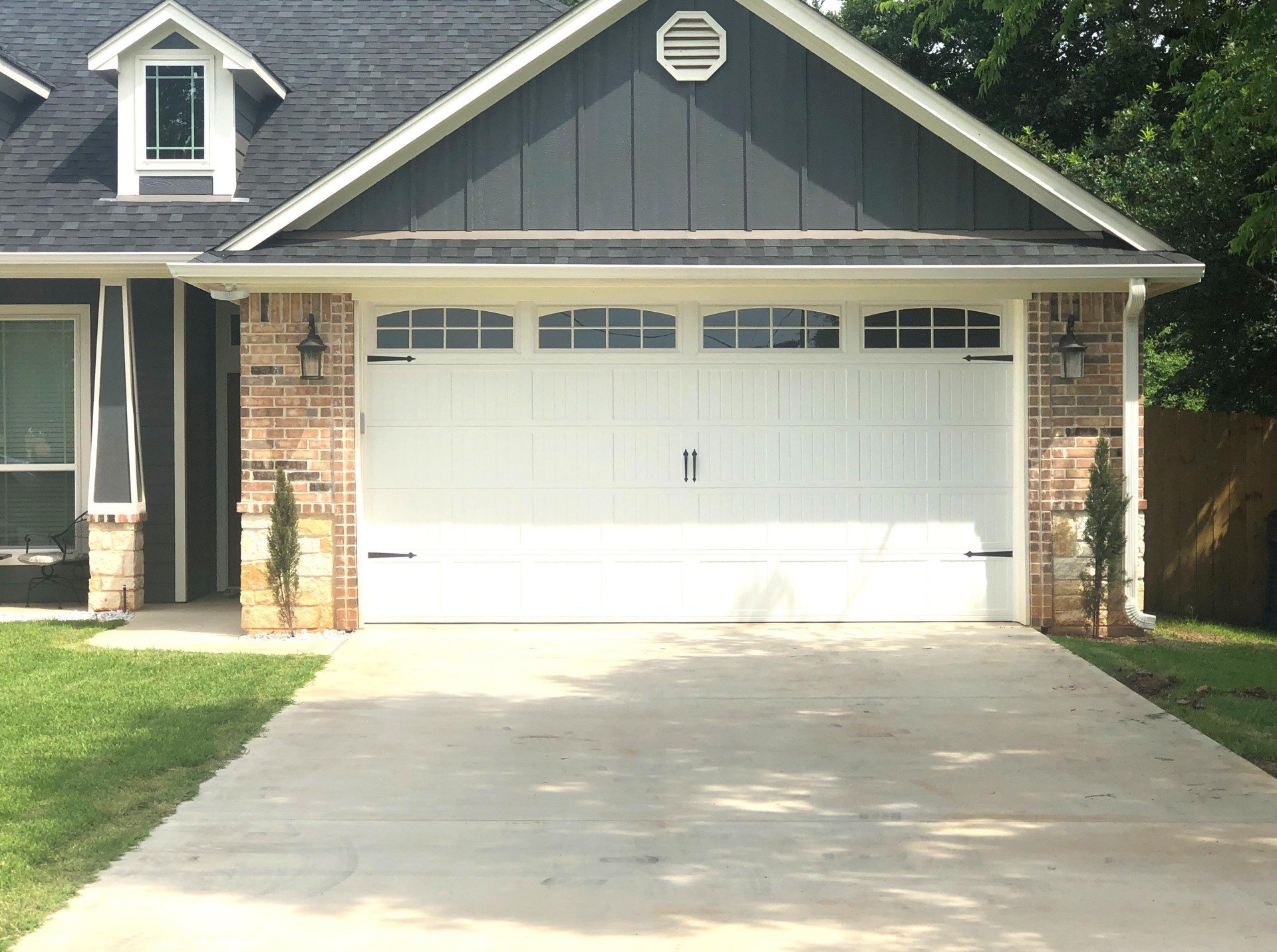 Davis Garage Doors & Repairs Garage Doors Tyler, TX